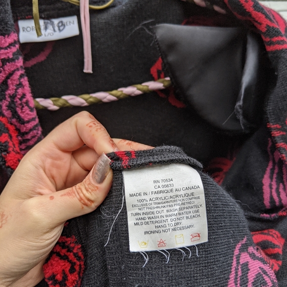 Vintage Plush Rose Print Sweater Jacket - Picture 4 of 6